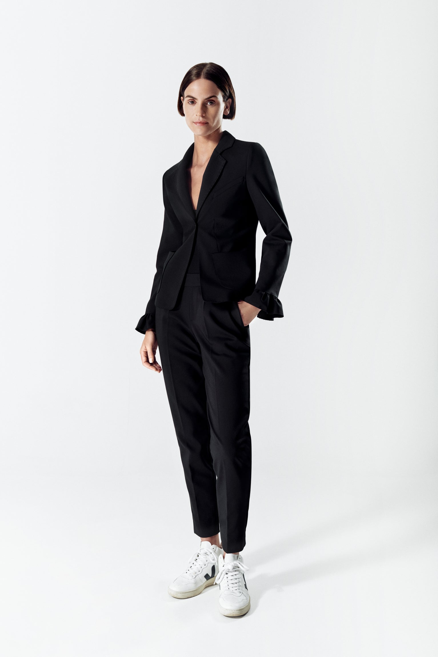 Lee-Ann BLACK Suit